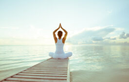 Mantenerse equilibrado en un mundo caótico: lecciones del Yoga