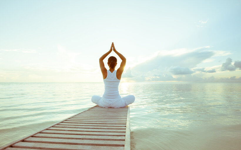 Mantenerse equilibrado en un mundo caótico: lecciones del Yoga